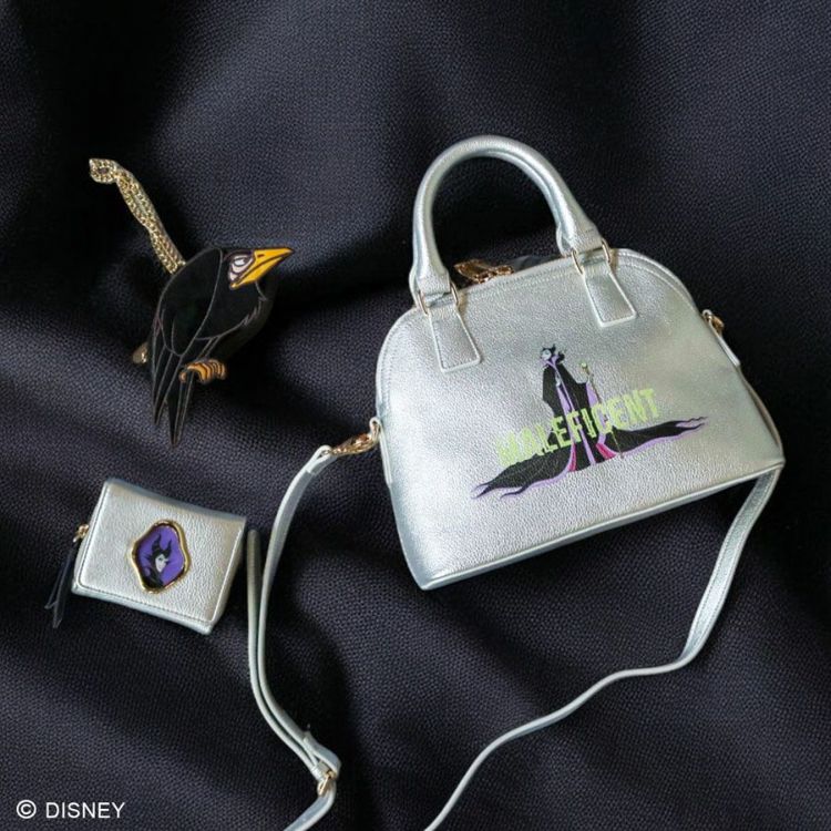 【Disney】ディズニーヴィランズ キャンバス リストレット 財布 Disney 財布 ディズニー ヴィランズ / メタルフレームミニ