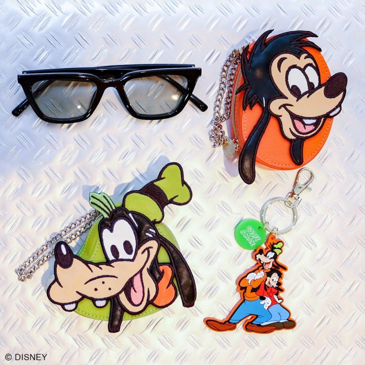 ディズニー グーフィー アクリルチャーム Amazon.co.jp: ディズニー アクリルキーホルダー グーフィー