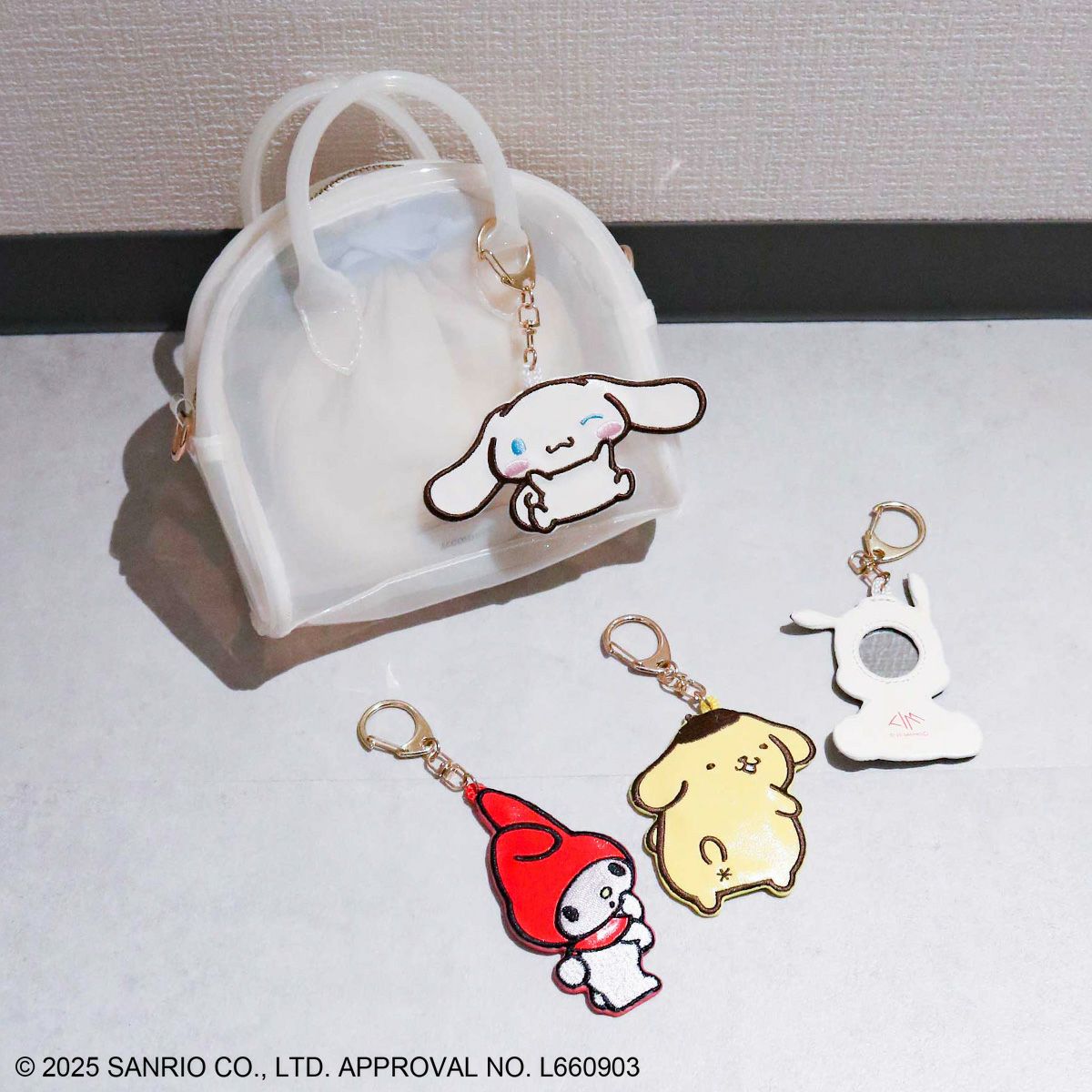 sanrioサンリオキャラクターズ/カラップミラーチャーム ポムポムプリン